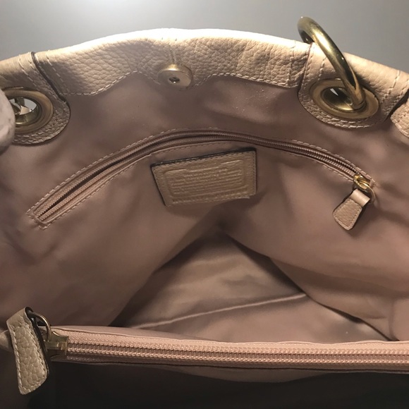 Coach handbag - Picture 13 of 13